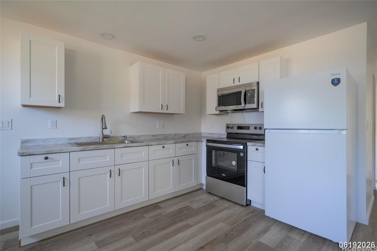 85-50 Farrington Hwy #A - Photo 7 of 23