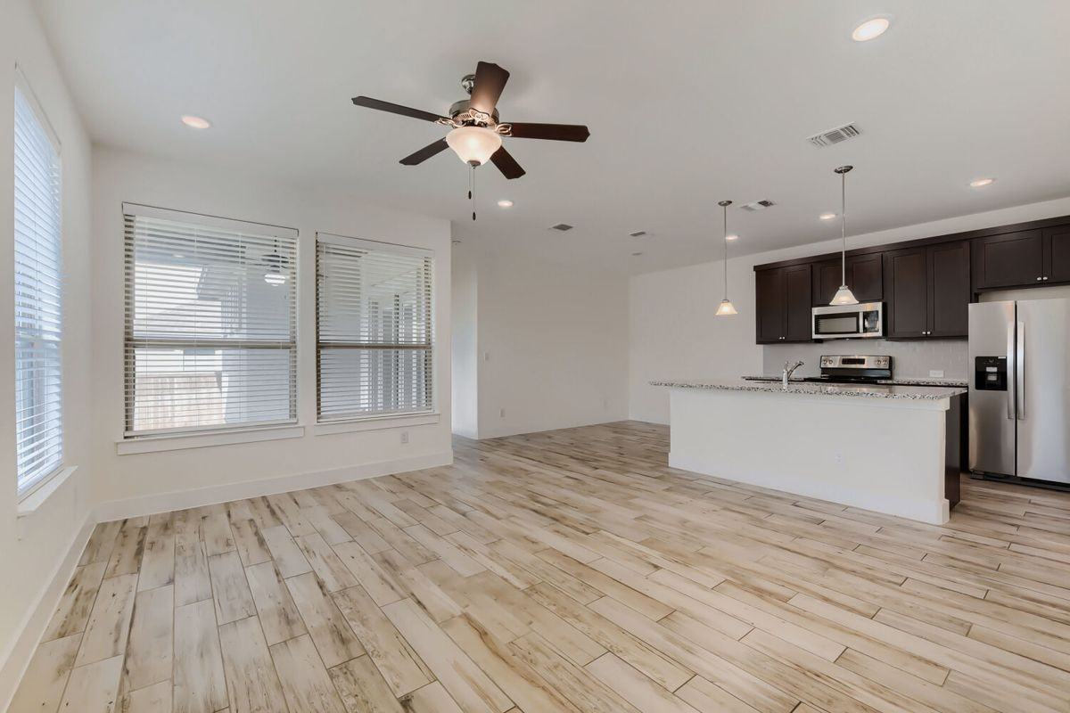 401 Parkline Dr ##1a - Photo 2 of 3