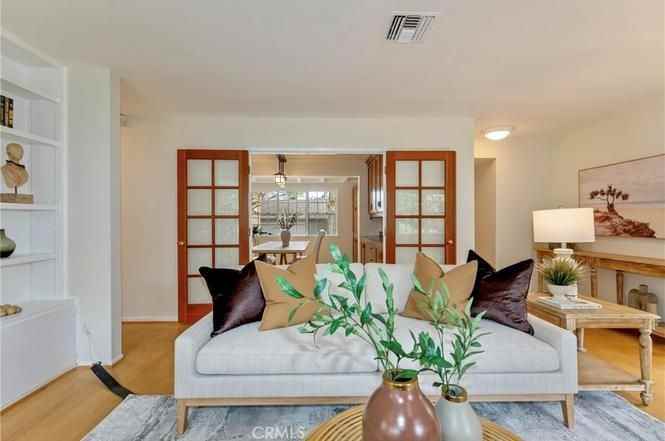 345 Foothill Ave - Photo 7 of 37