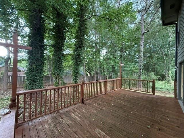 8351 Post Oak Ct - Photo 4 of 27
