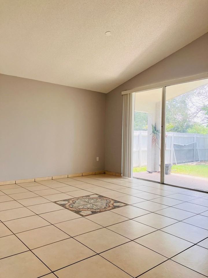 12804 Gettysburg Cir - Photo 4 of 23
