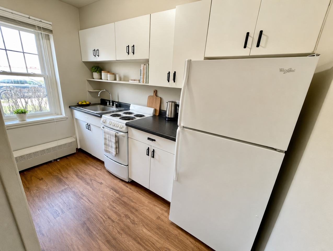 2040 Saunders Ave. St. Paul MN 55116 - Photo 3 of 7