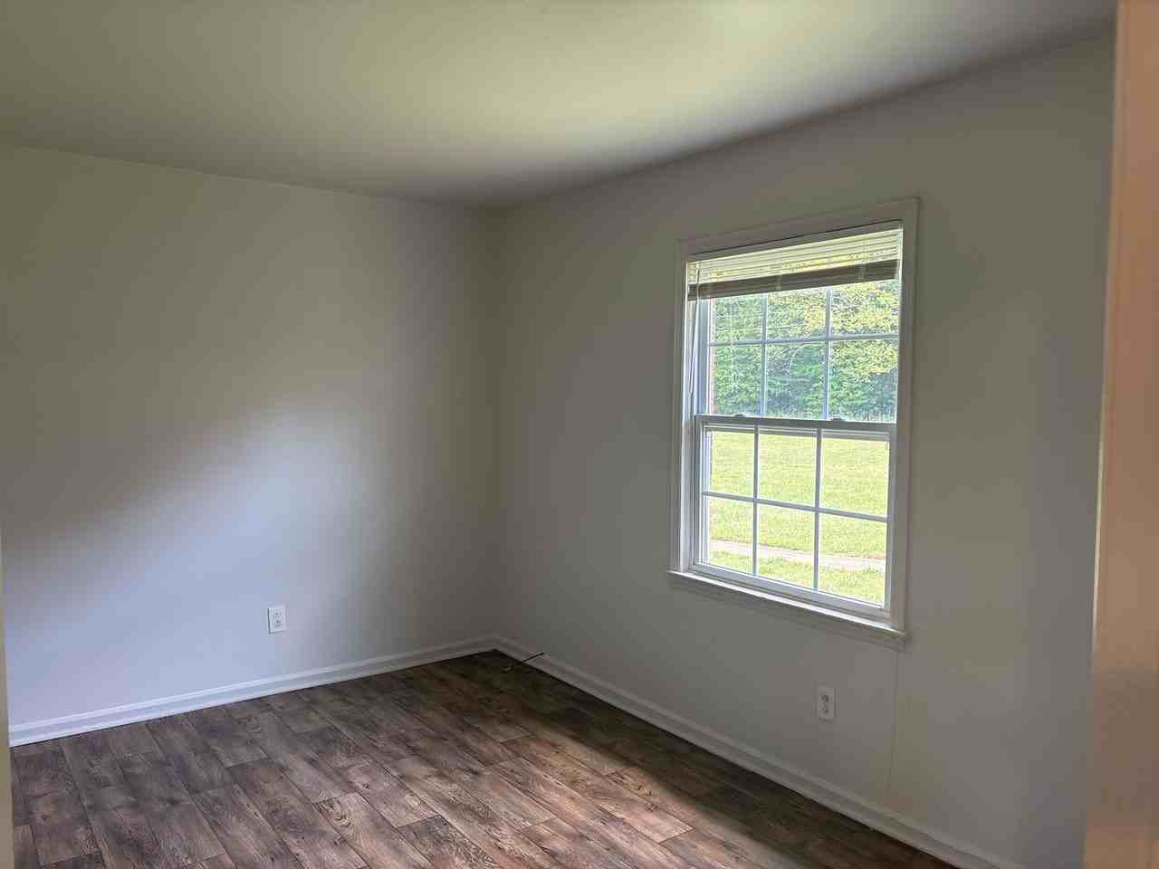 Chesterfield Court - Photo 6 of 27