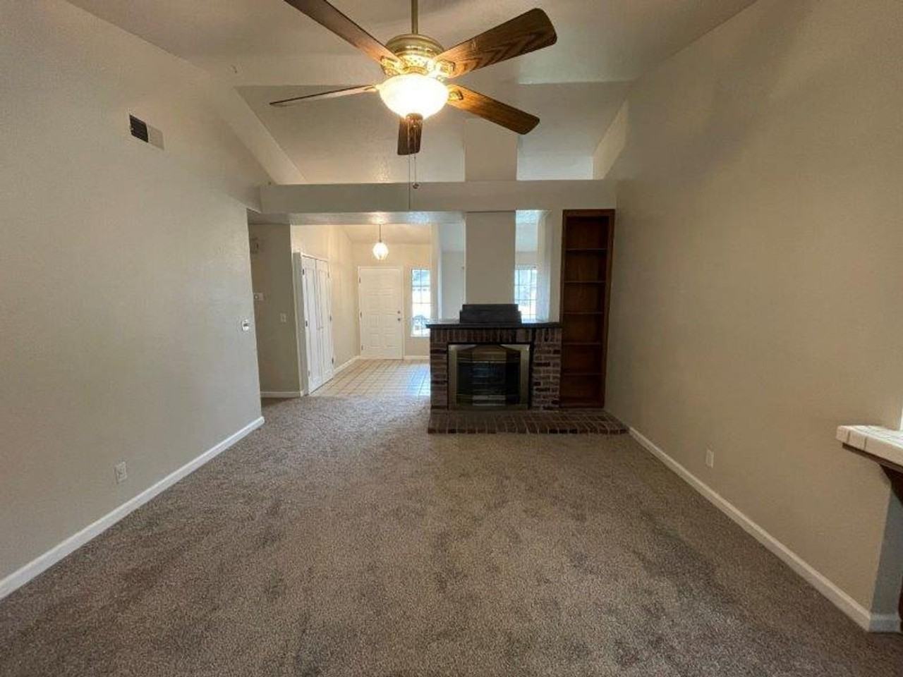 6505 Fuego Way - Photo 6 of 21