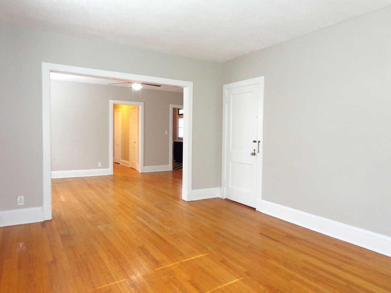 Spotswood910-916 - Photo 3 of 34