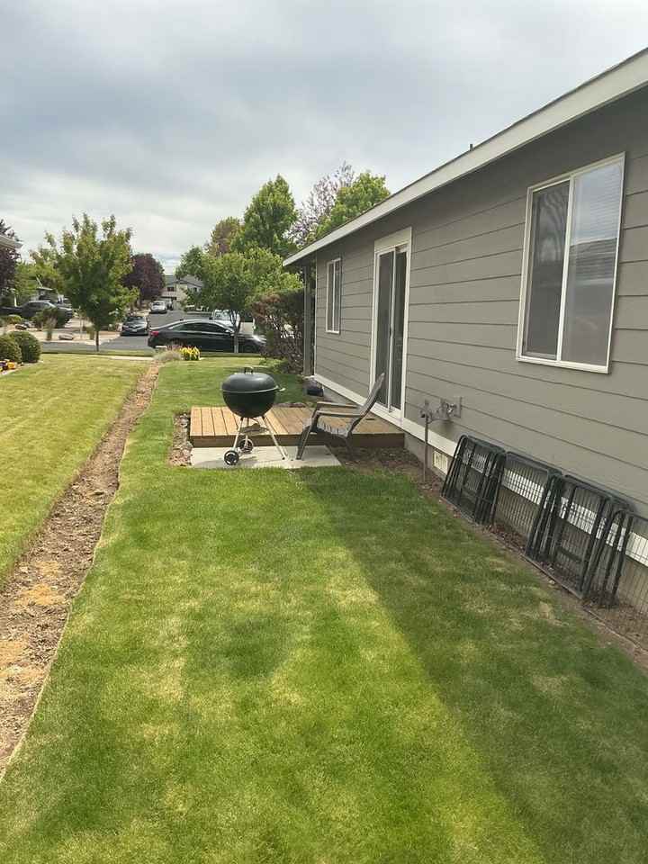 2382 Ne Mary Rose Pl #2 - Photo 4 of 13