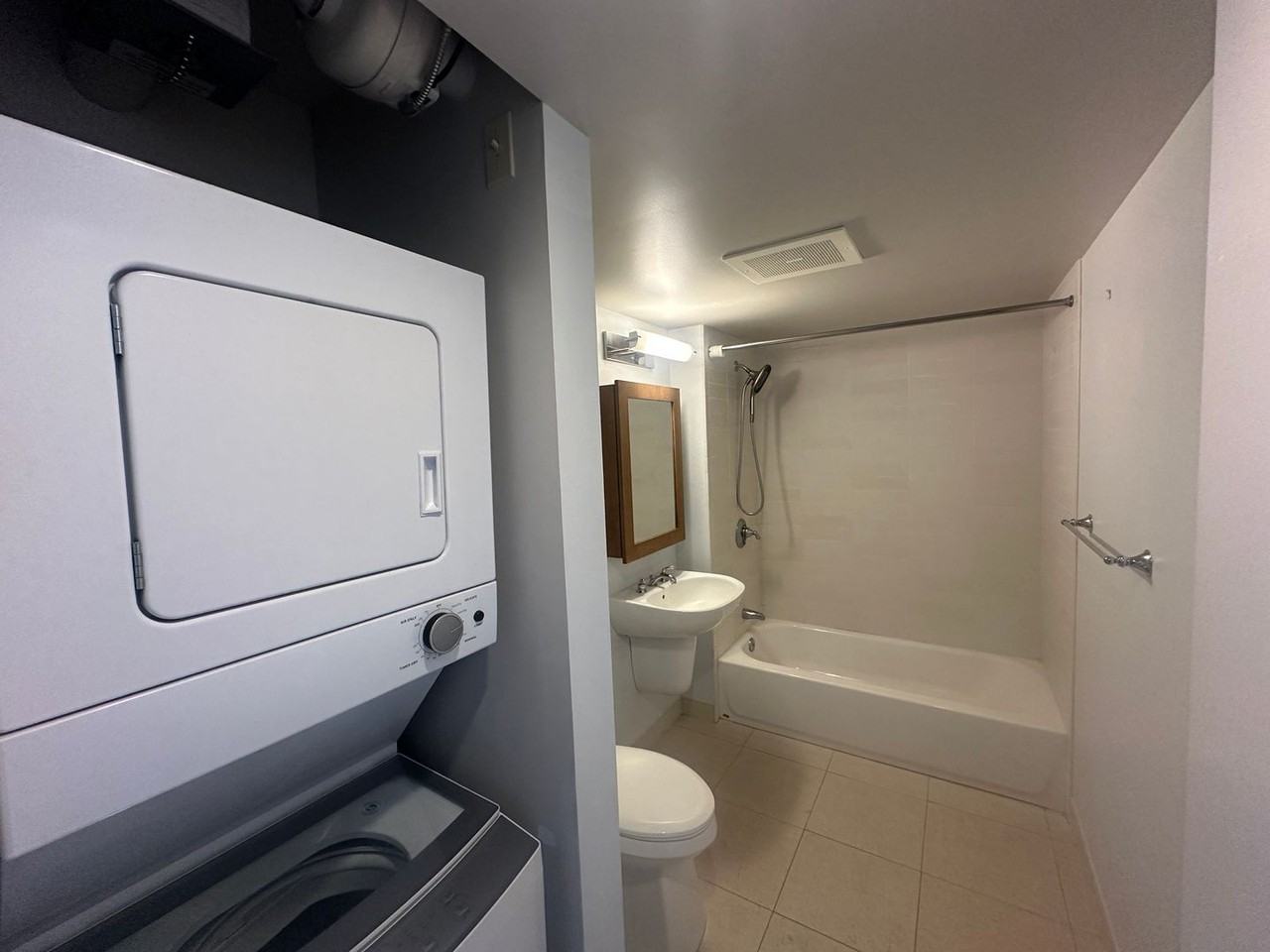 1009 Kapiolani Blvd - Photo 6 of 12