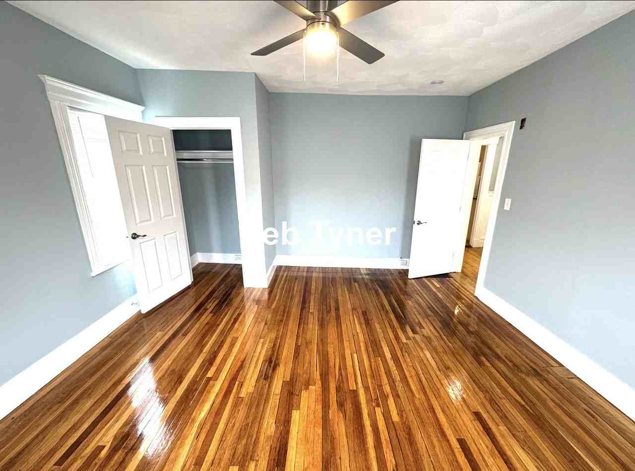 Cameron Ave #2 - Photo 5 of 13
