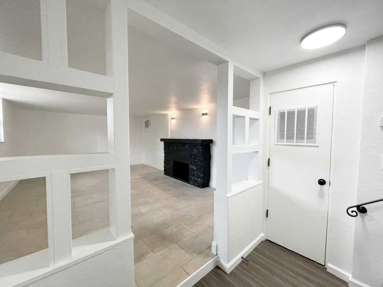 418 Parkwood Rd - Photo 2 of 21