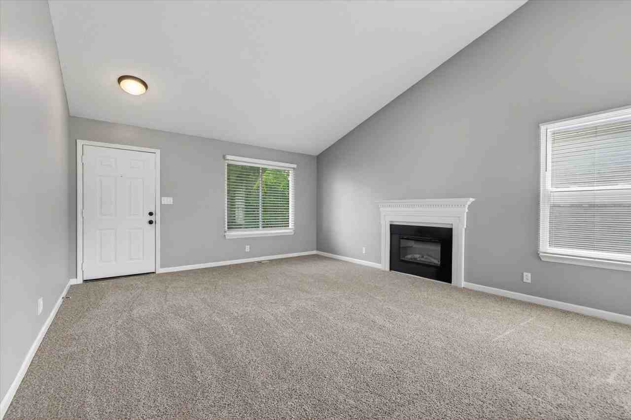 91 Grassmire Dr - Photo 6 of 31