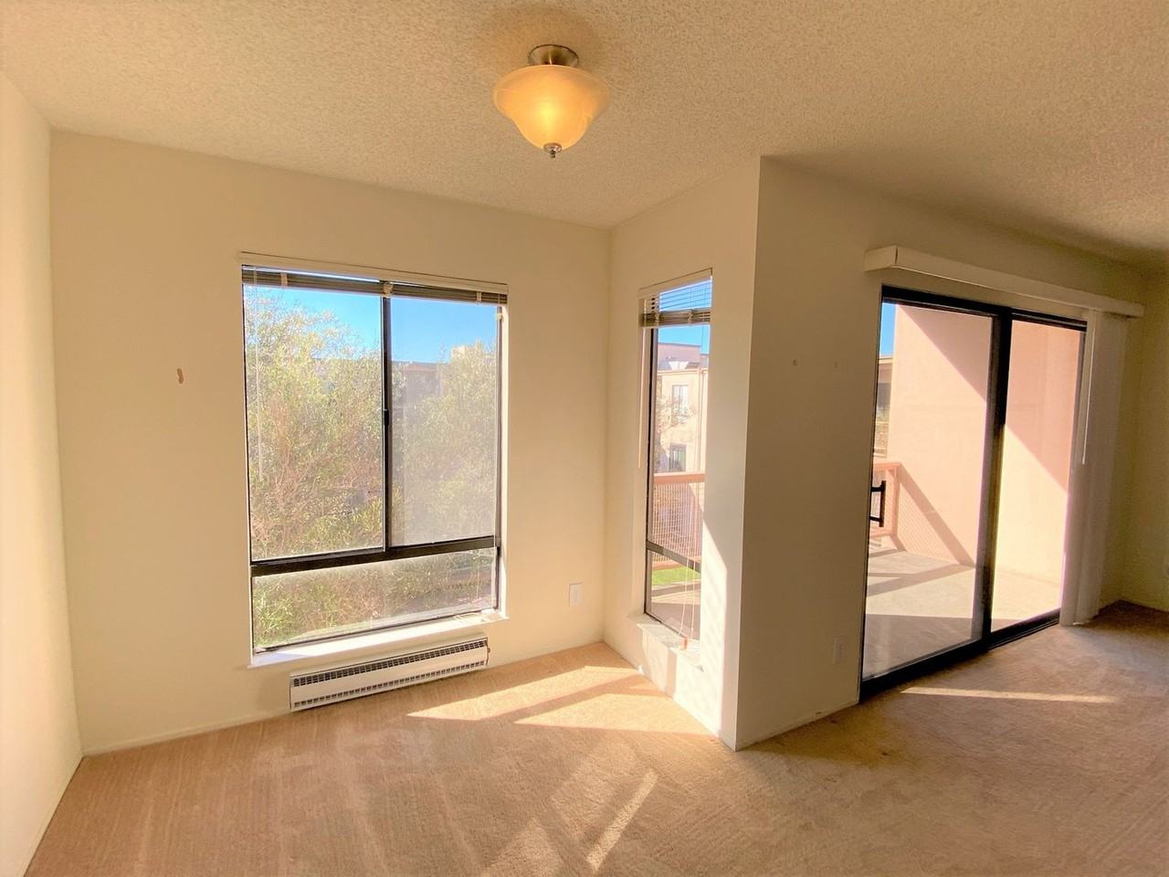 4 Commodore Dr #439 - Photo 6 of 24