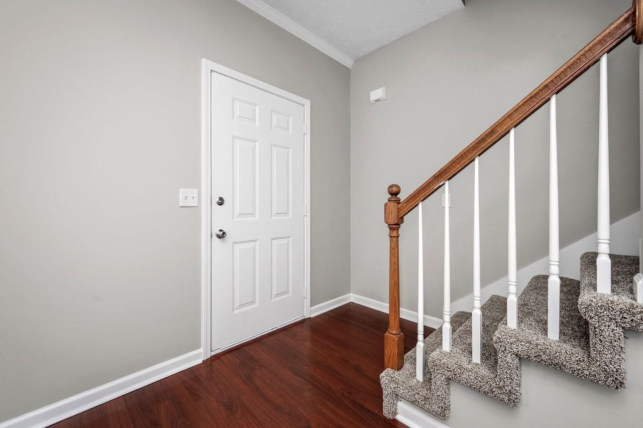 2634 Sewanee Pl - Photo 7 of 37