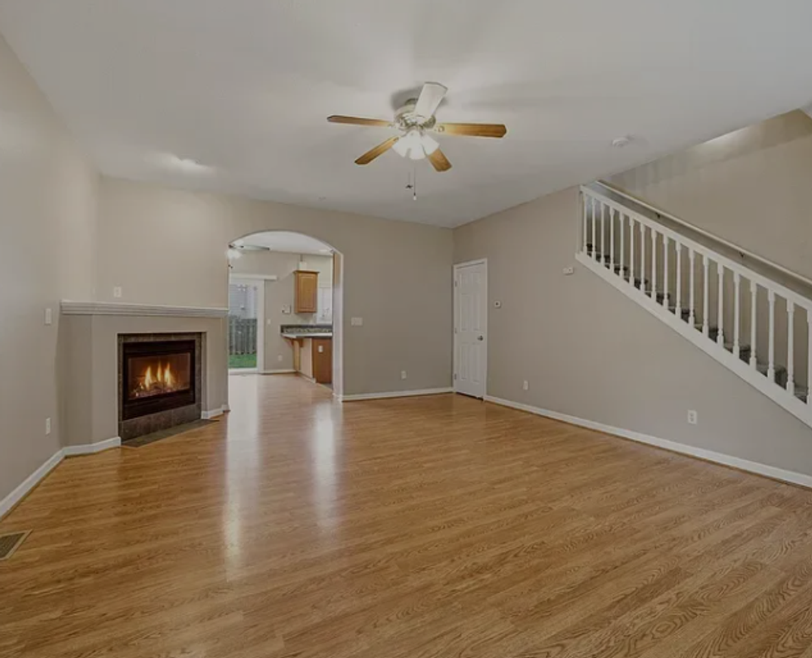 620 Sw Trout Ct - Photo 3 of 20