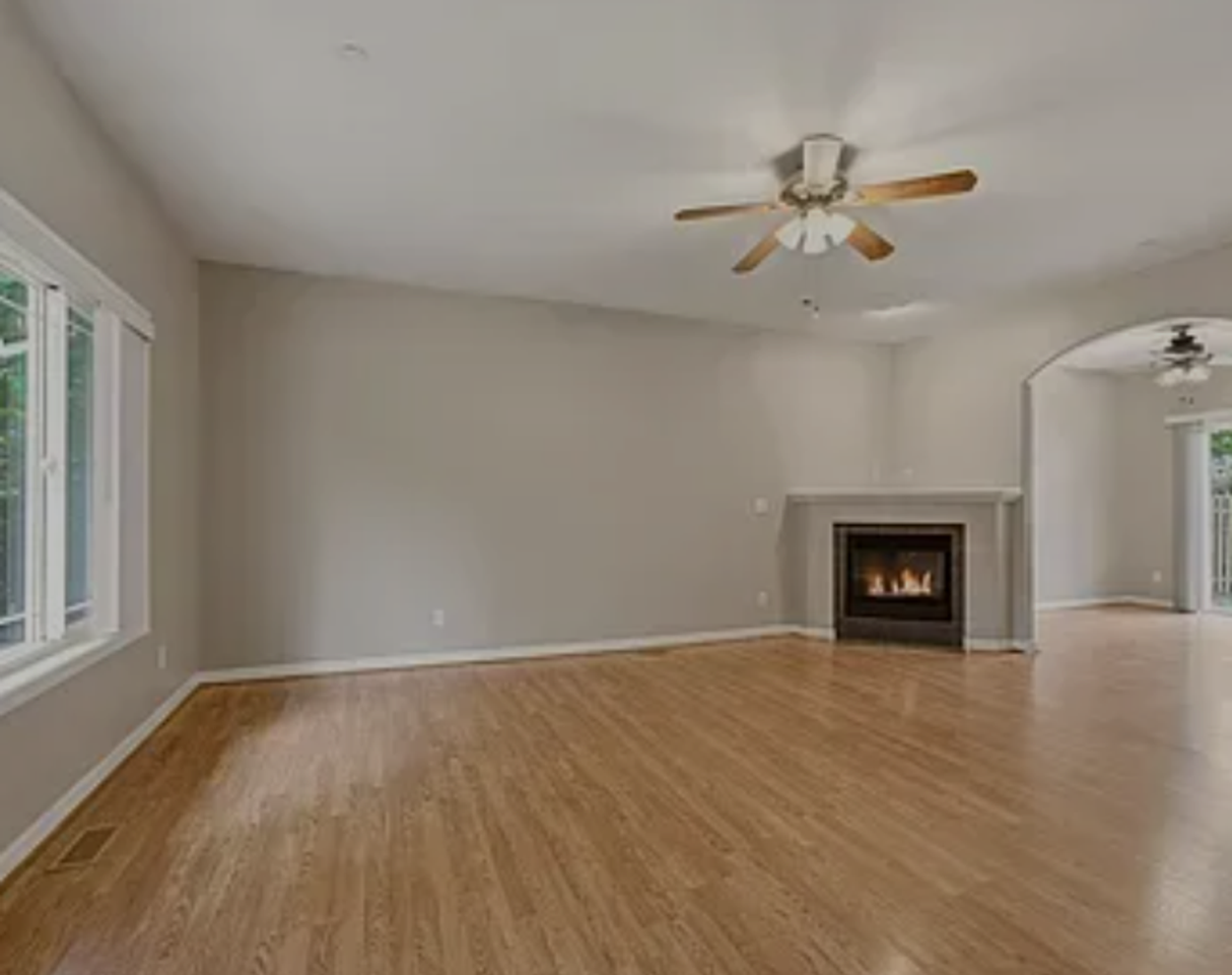 620 Sw Trout Ct - Photo 4 of 20