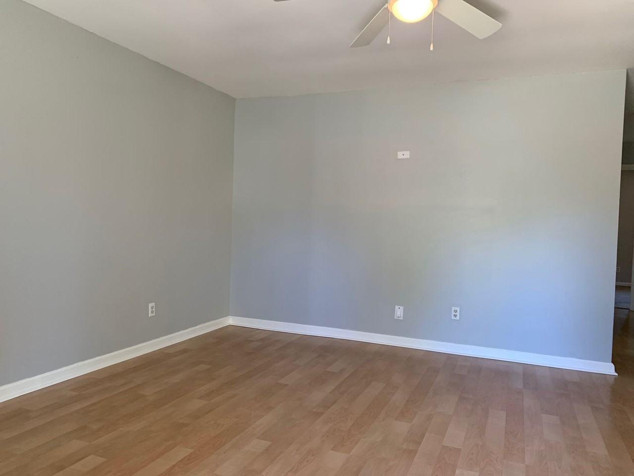 102 Heather Dr - Photo 4 of 29