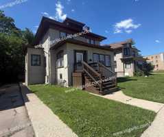 featured image of 6 Warren St