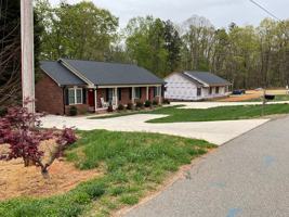 featured image of 1289 Janice Rd