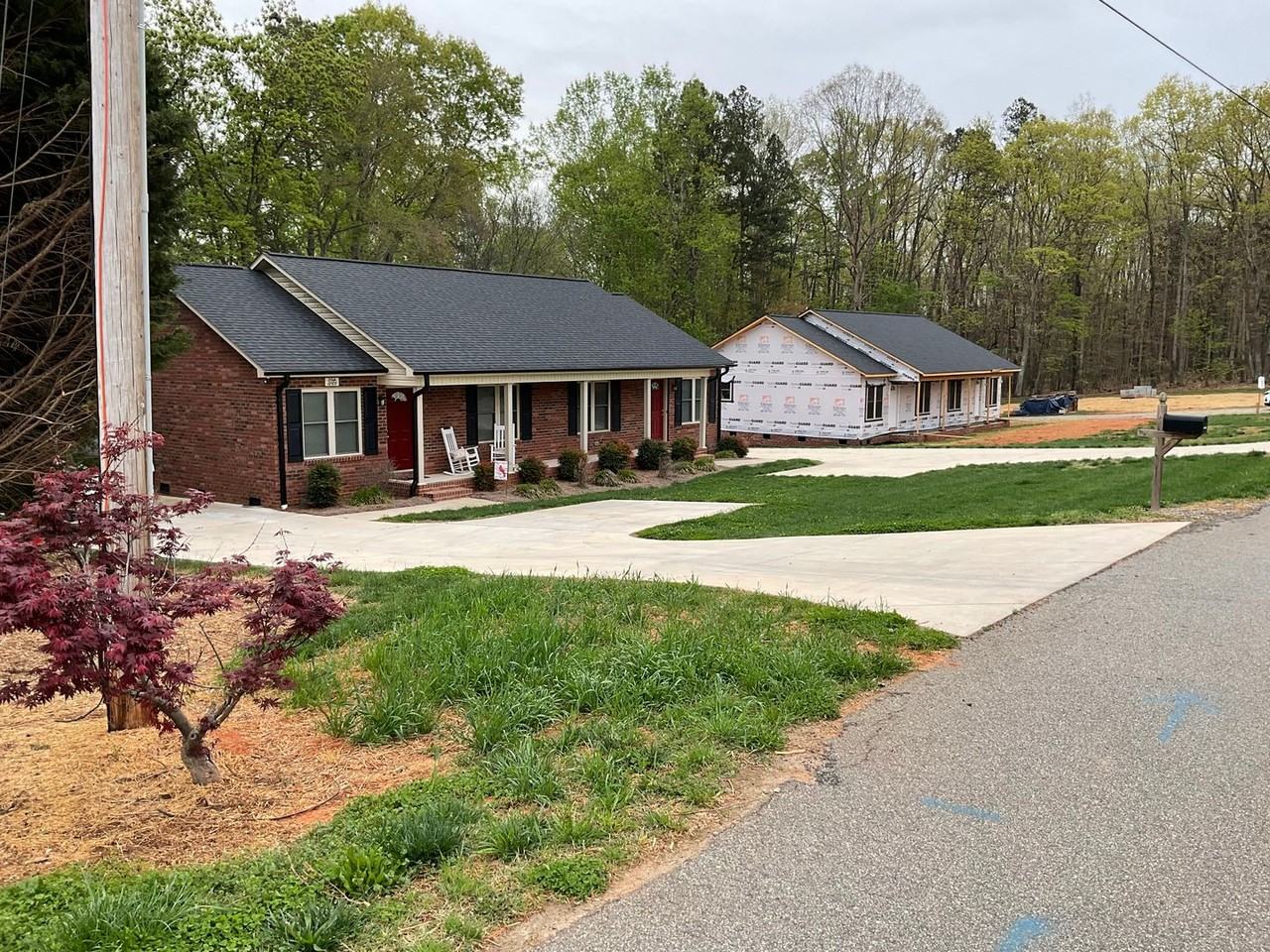 1287 Janice Rd - Photo 2 of 23