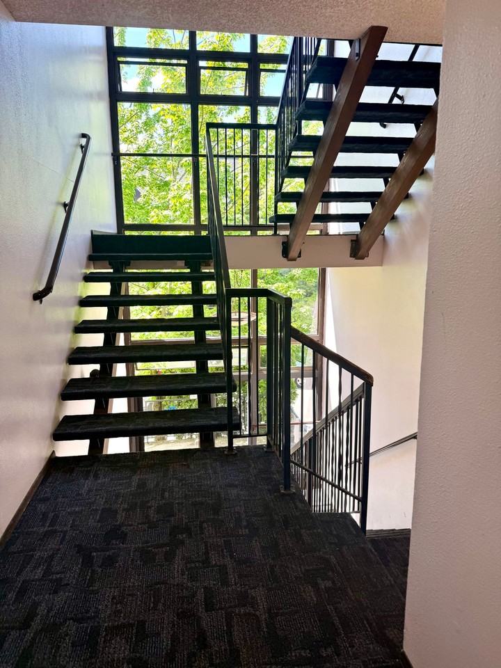 Wingate Apartments - Photo 4 of 15