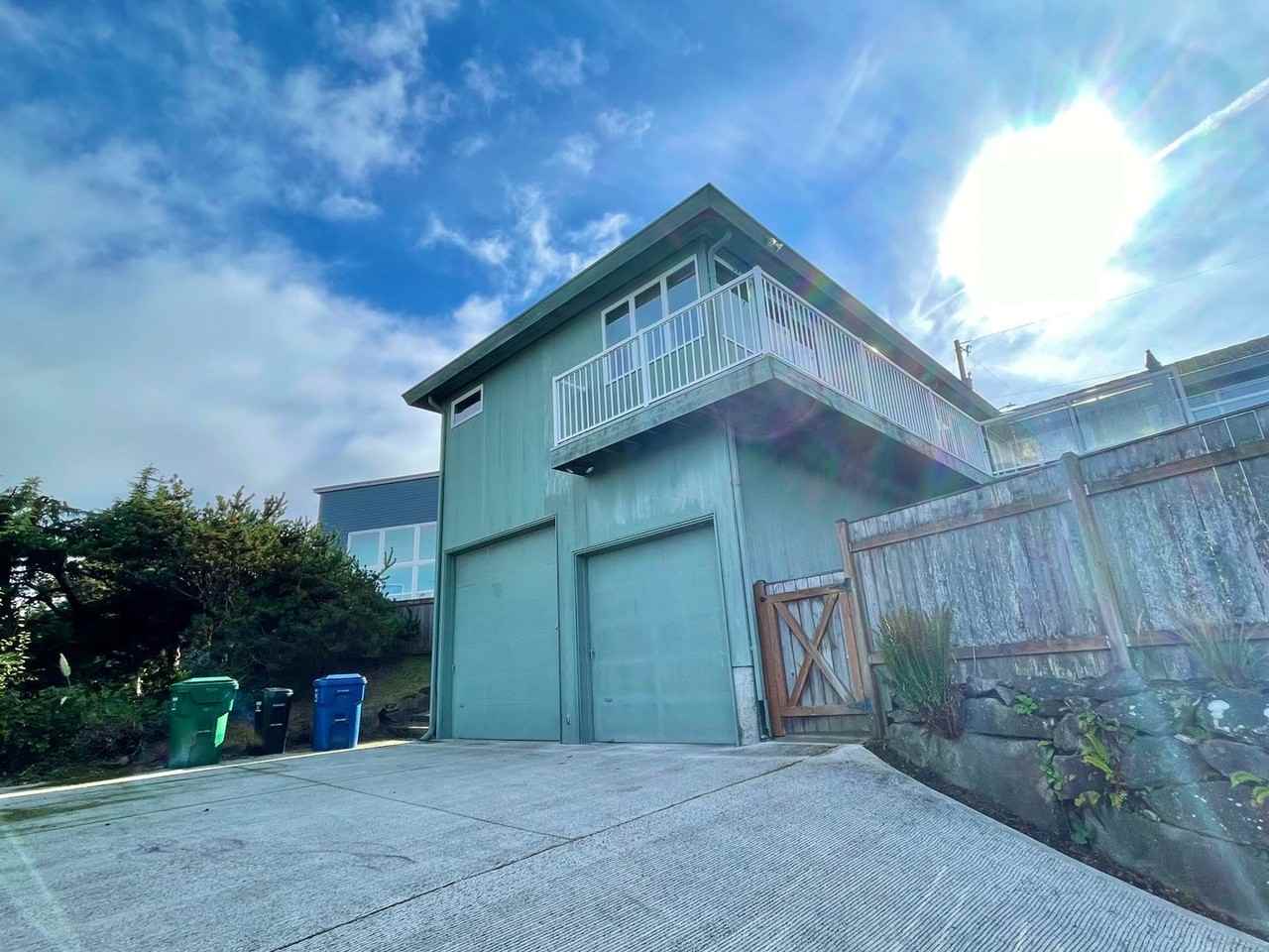 3030 Nw 95th St - Photo 3 of 37