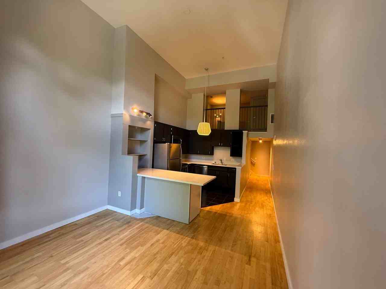 95 Mccoppin St #210 - Photo 4 of 17