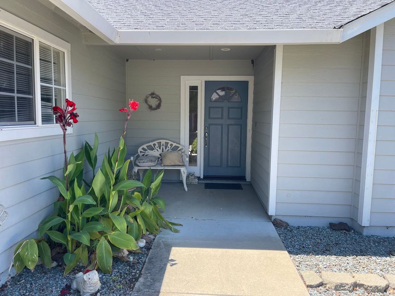 143 Goldenwest Ct - Photo 4 of 34