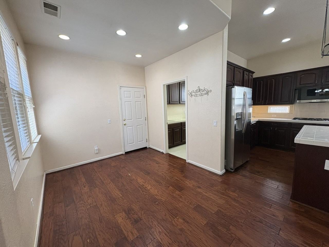 5637 Lilyview Way - Photo 6 of 36