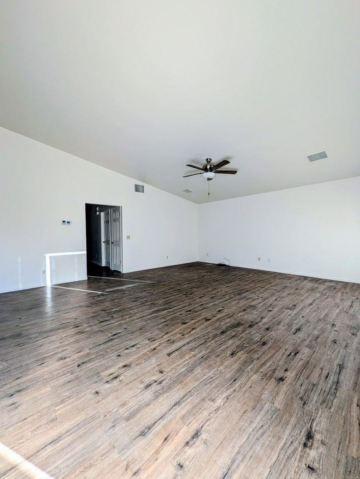 72731 Larrea Ave - Photo 2 of 21