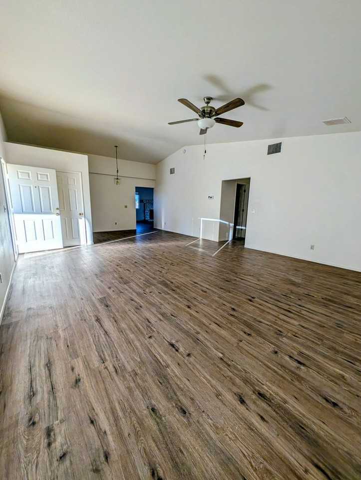 72731 Larrea Ave - Photo 3 of 21