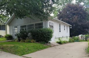 featured image of 455 Allenford St