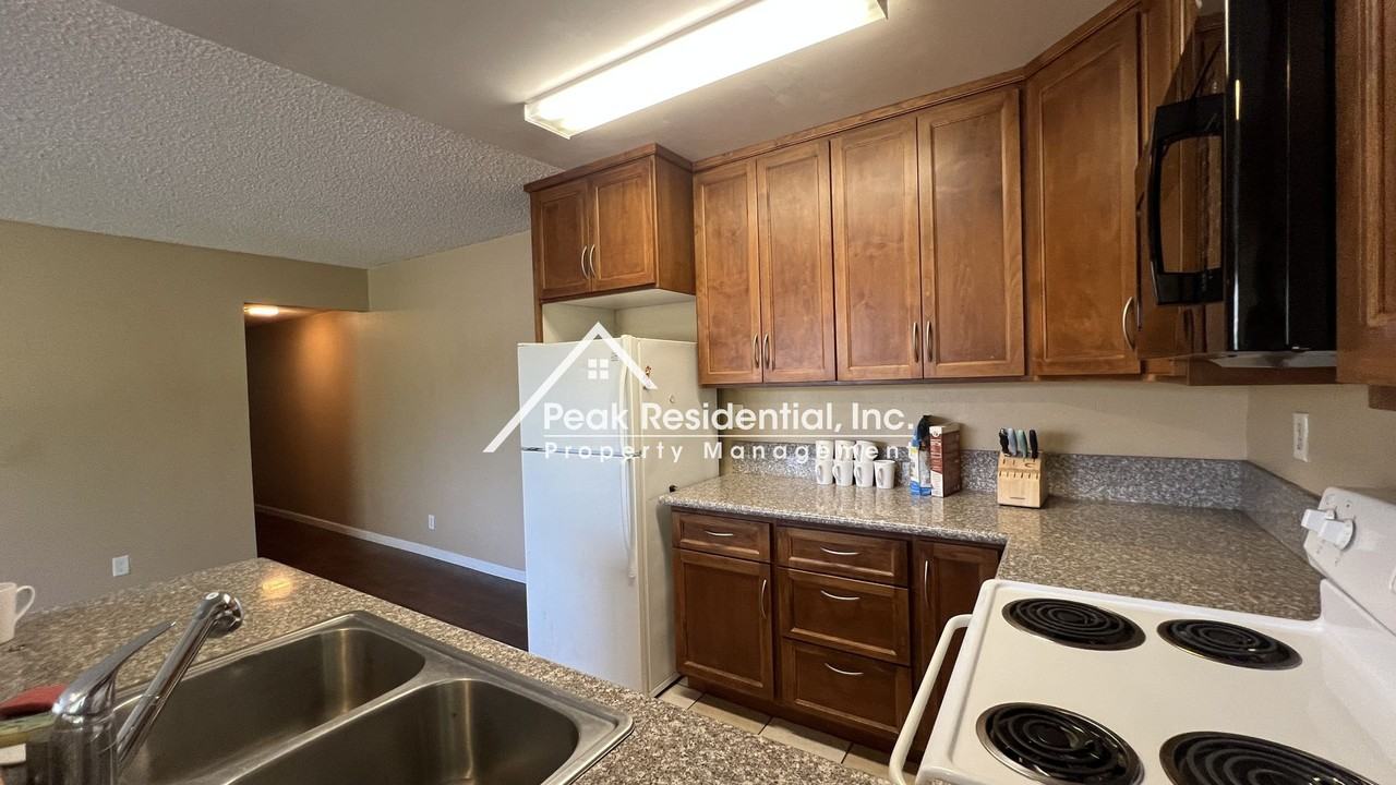 5555 Keoncrest Cir - Photo 6 of 12