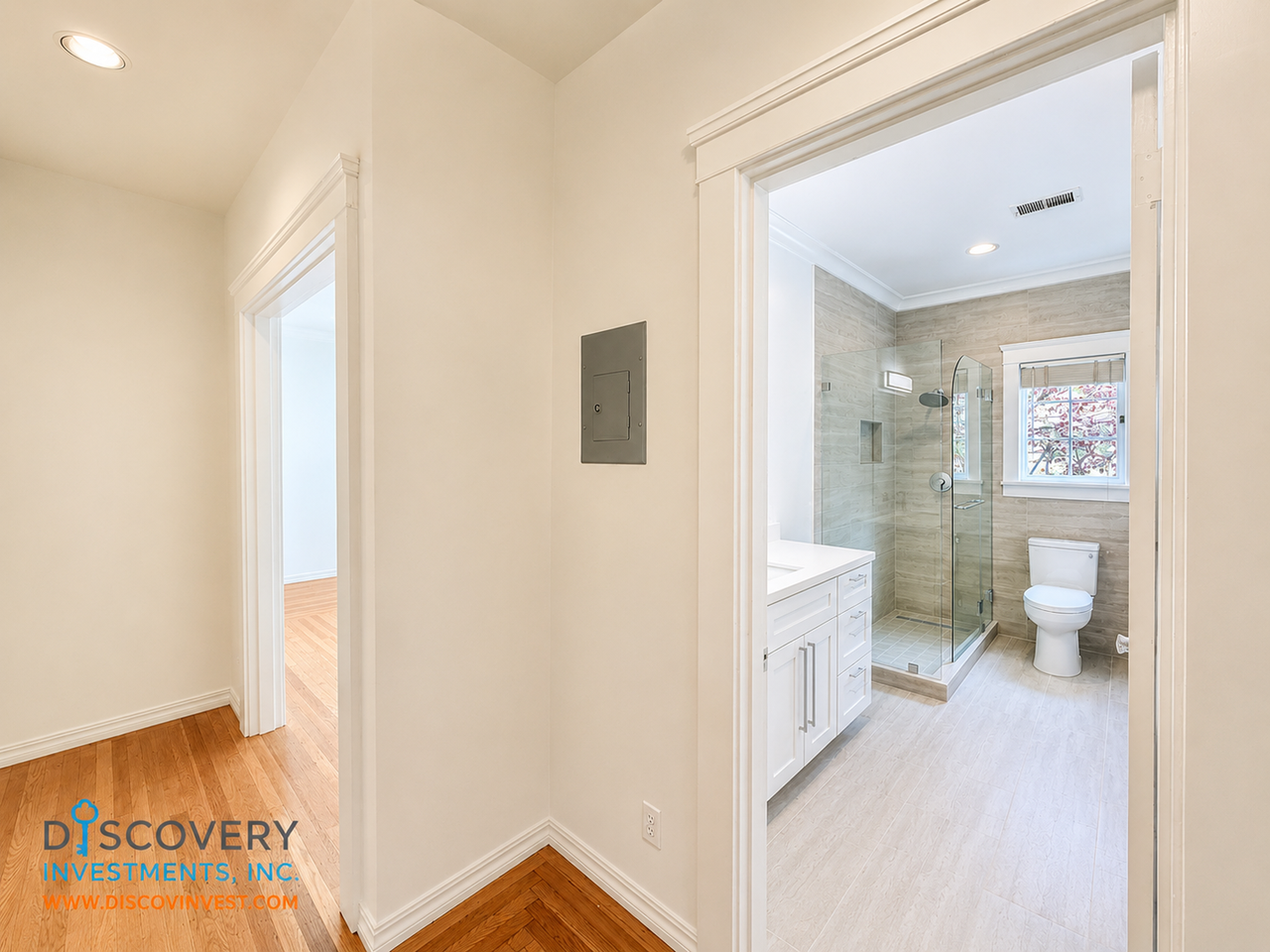 2301 Virginia St #3 - Photo 6 of 30