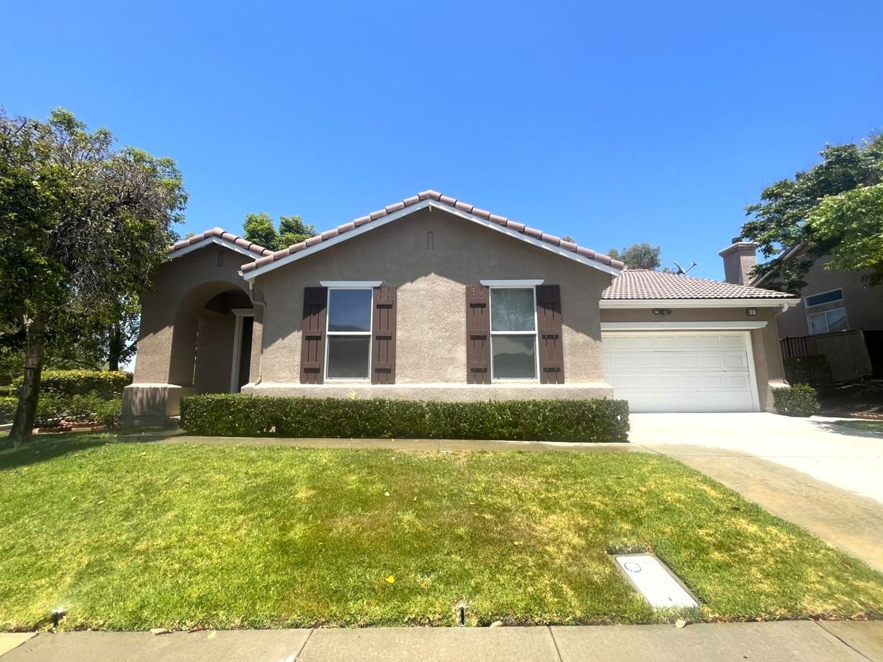 511 Shasta Dr - Photo 4 of 37