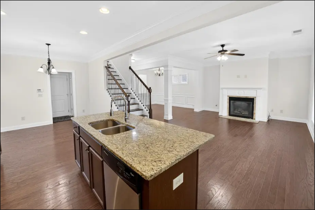269 Privet Cir - Photo 5 of 19
