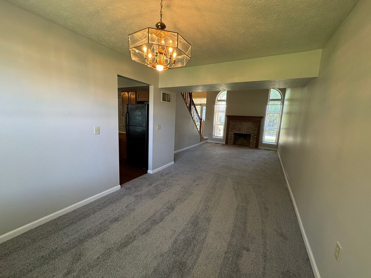 5538 N Meadow Dr - Photo 5 of 44