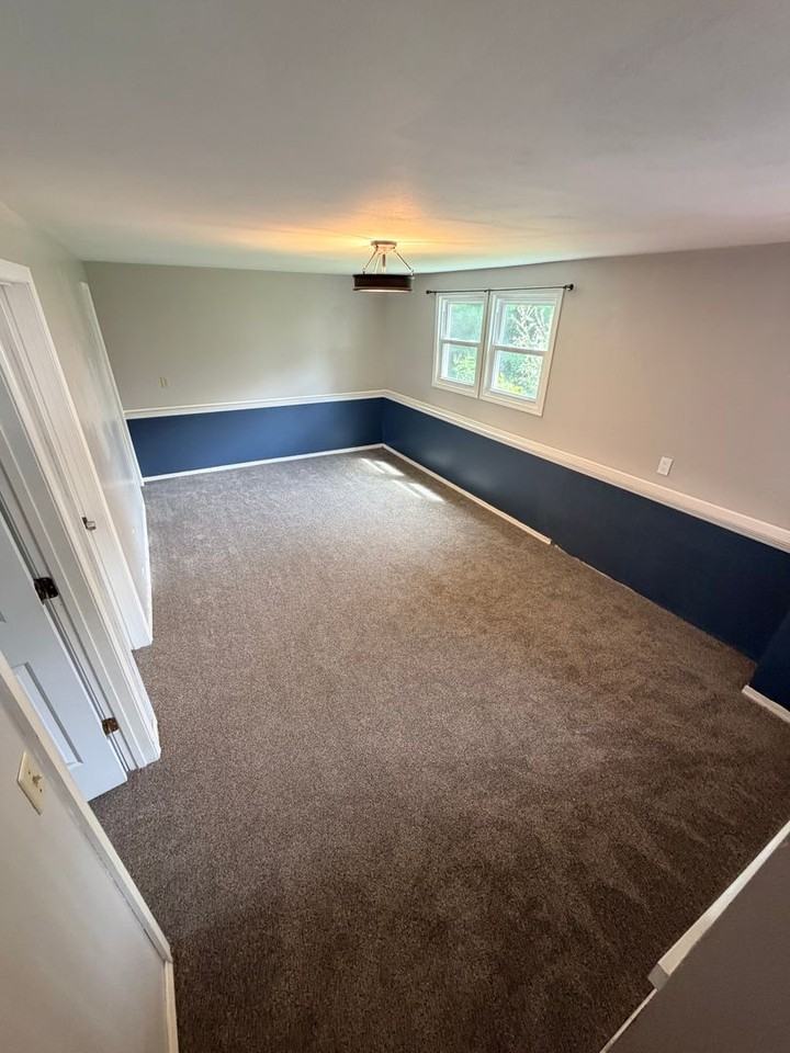 5561 Imperia Ln - Photo 5 of 17