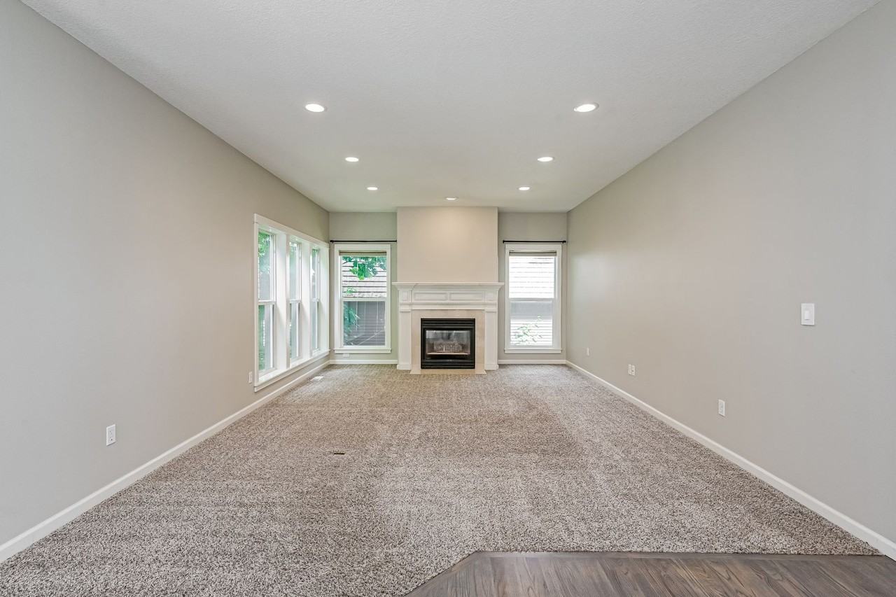 13843 Sw Benchview Ter - Photo 3 of 15