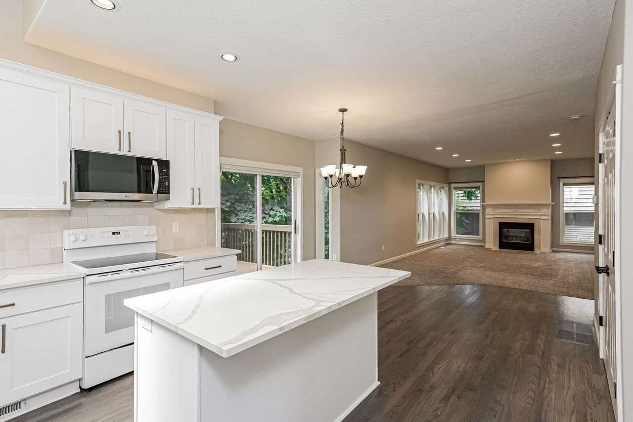13843 Sw Benchview Ter - Photo 7 of 15