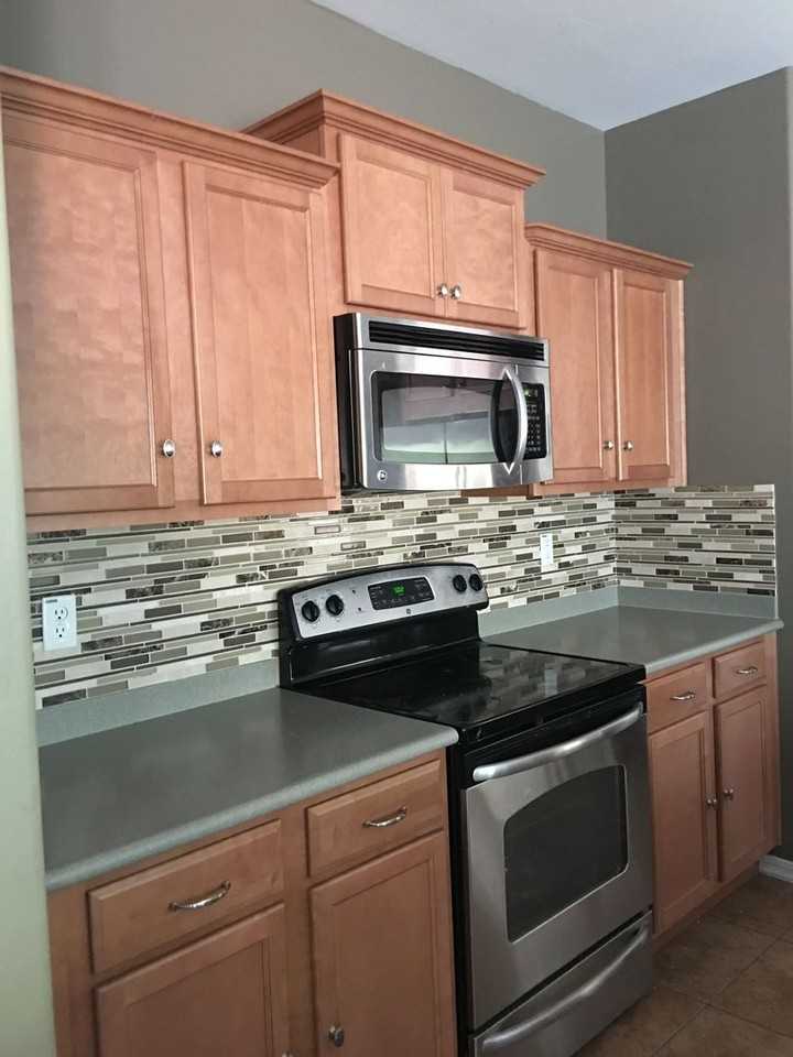 2048 W Monte Cristo Ave - Photo 7 of 14