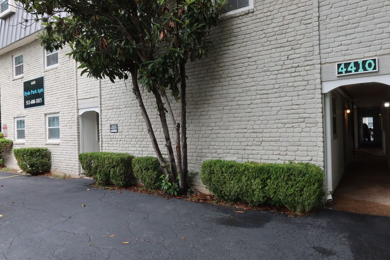 Hyde Park Apartments - Photo 2 of 29