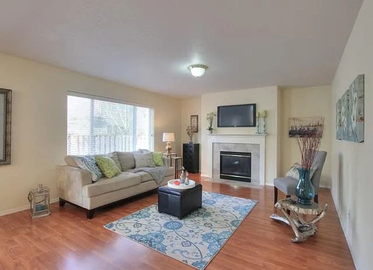 739 Ne 61st Ct - Photo 3 of 7