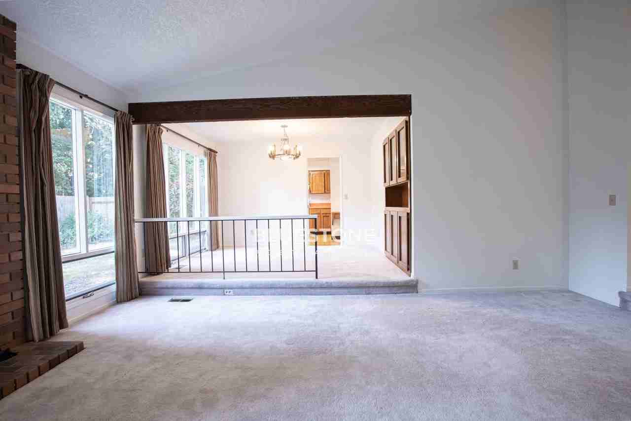 14715 Sw Carlsbad Dr - Photo 6 of 27