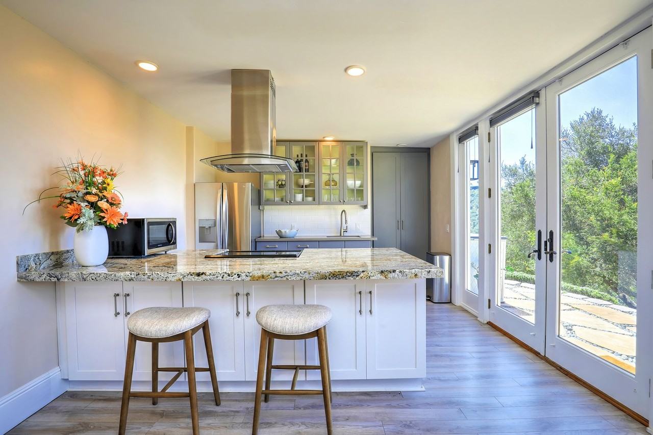 731 Las Canoas Pl #A - Photo 5 of 20