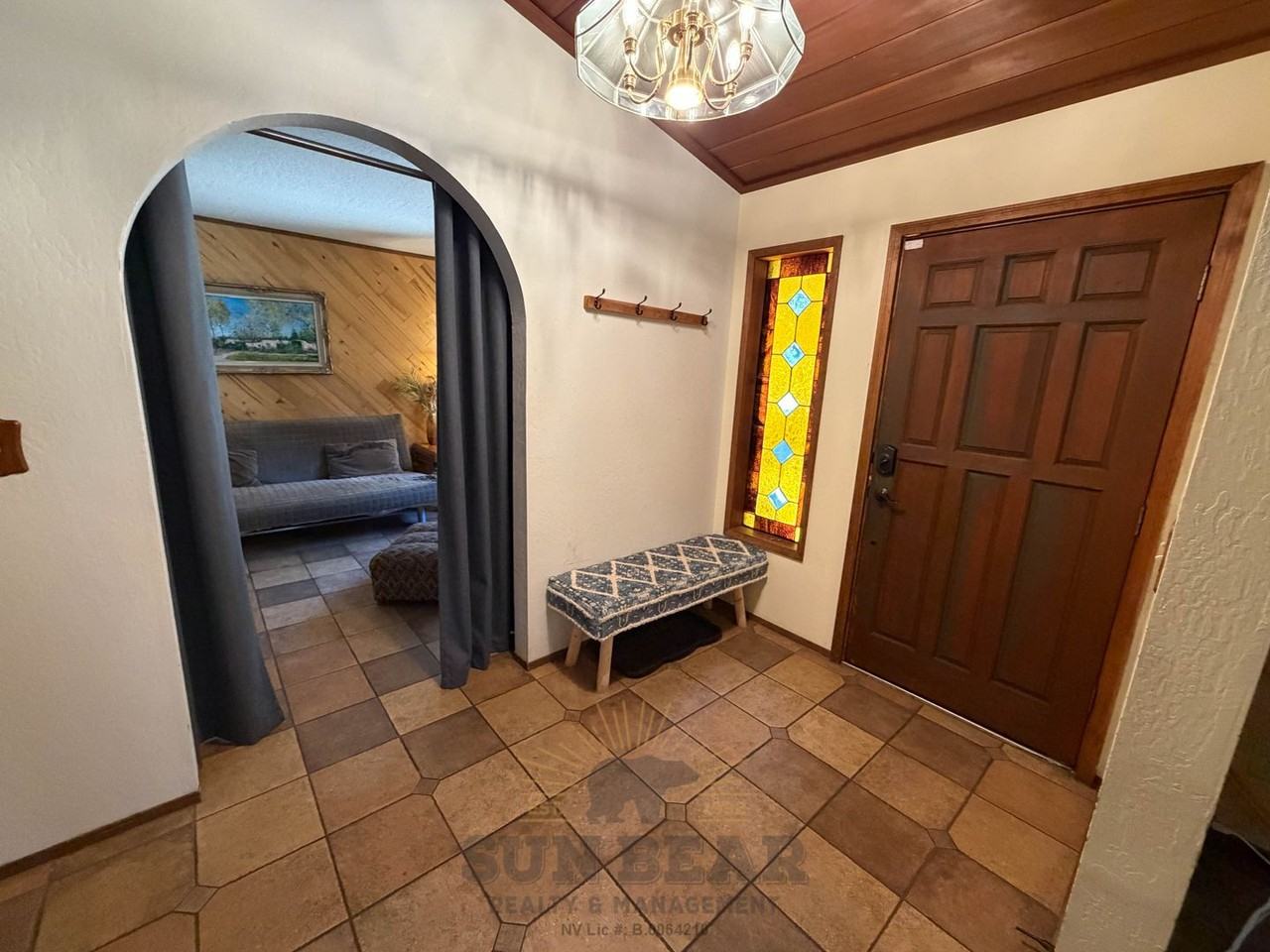 833 Mccourry Blvd - Photo 2 of 28