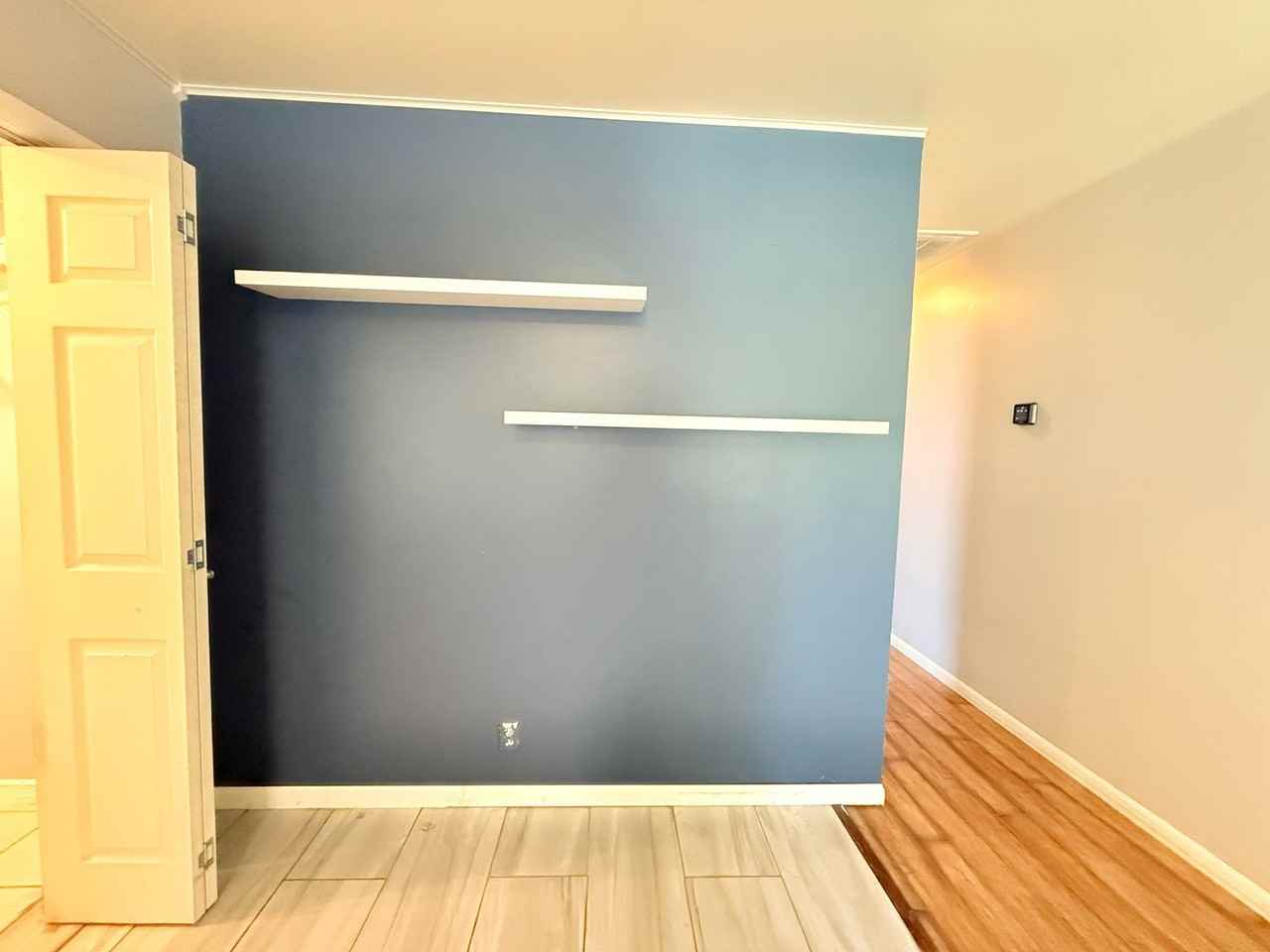 209 S Quebec Ave - Photo 4 of 15