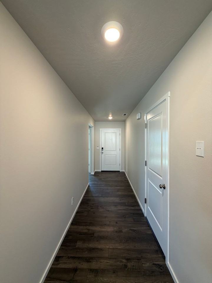 6105 Road 115 - Photo 2 of 22
