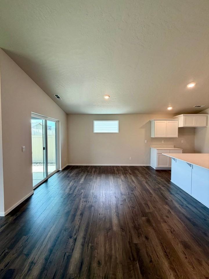 6105 Road 115 - Photo 5 of 22