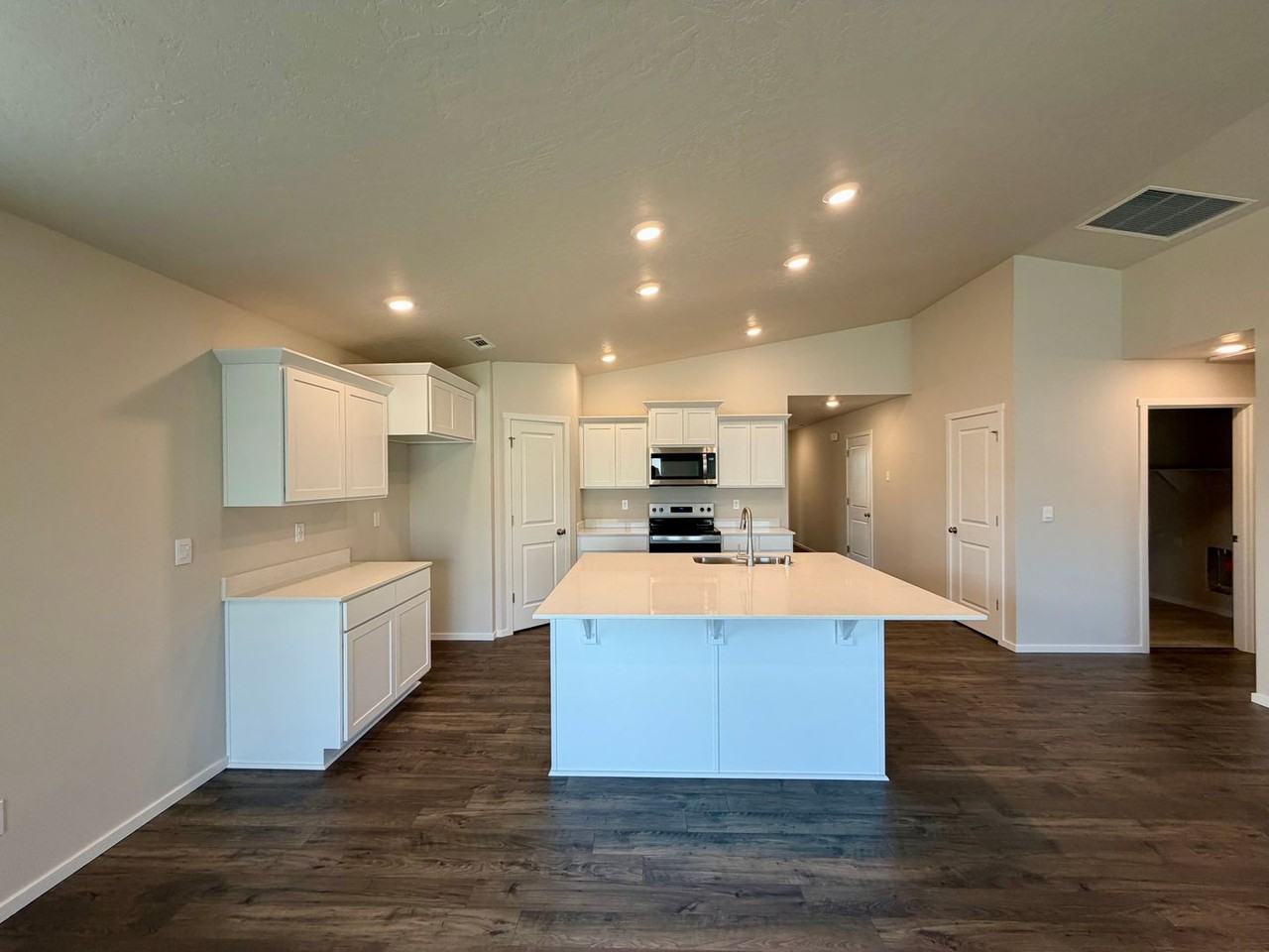 6105 Road 115 - Photo 7 of 22