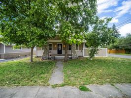 featured image of 2527 W Liberty Ave