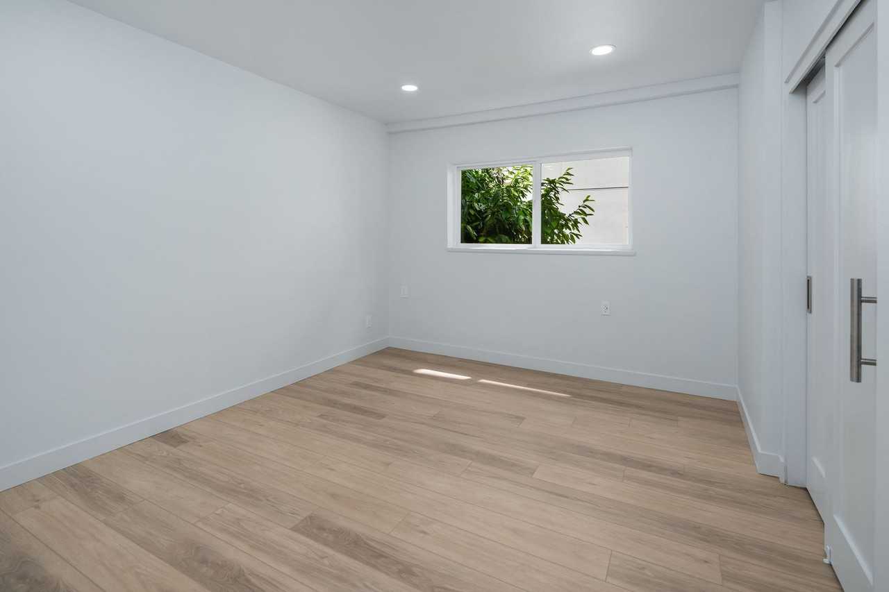 2567 13th Ave W - Photo 6 of 13